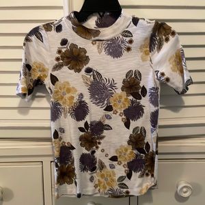 Loft short sleeve multi color top